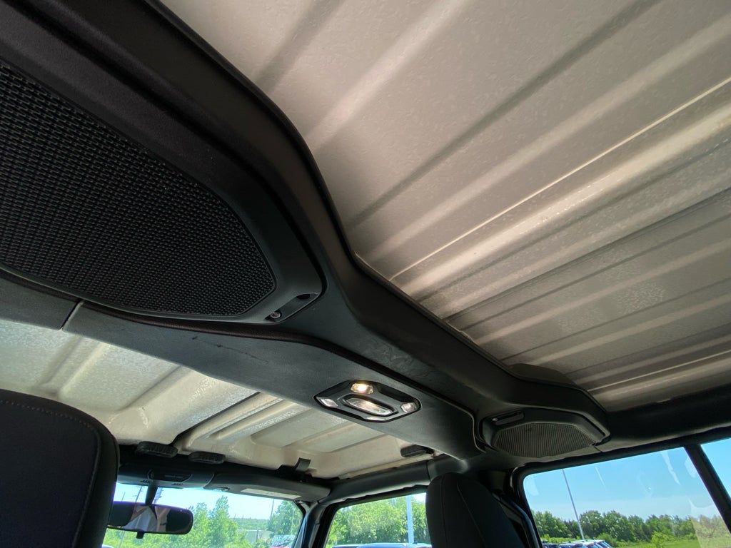 2020 Jeep Wrangler Sahara