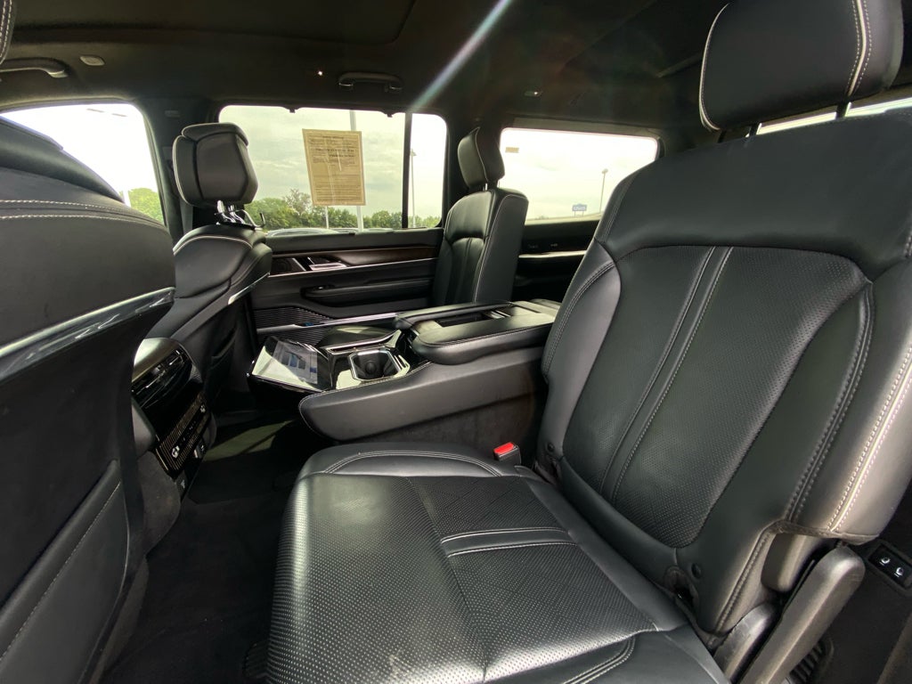 2023 Jeep Grand Wagoneer Series II
