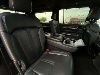 2023 Jeep Grand Wagoneer Series II