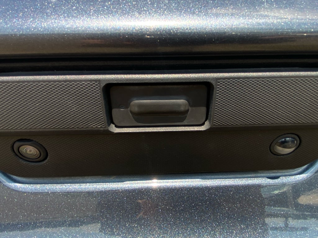2021 Chevrolet Silverado Custom