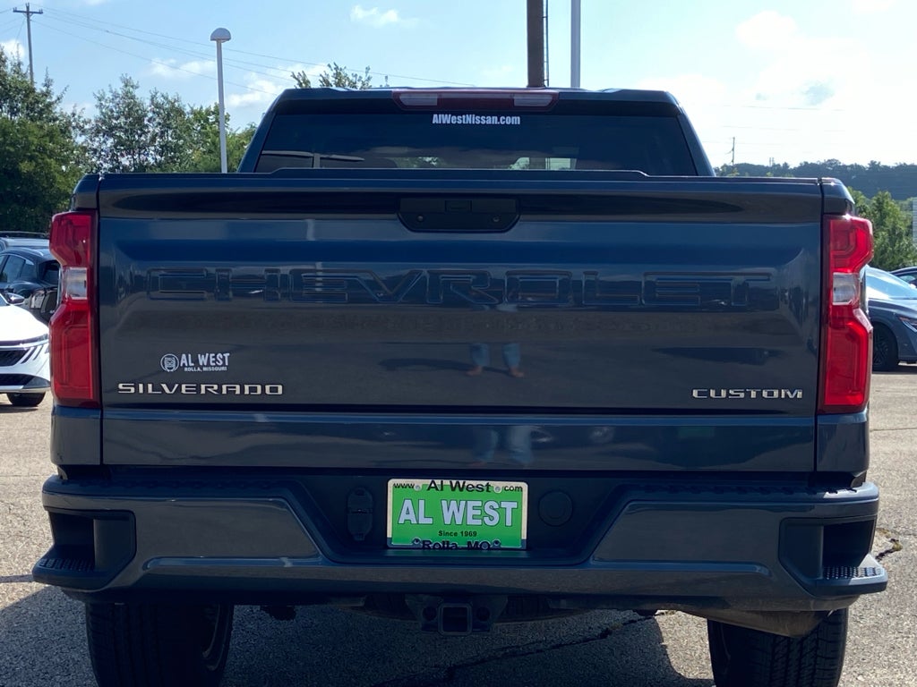 2021 Chevrolet Silverado Custom
