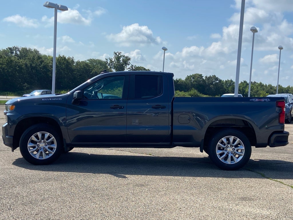 2021 Chevrolet Silverado Custom