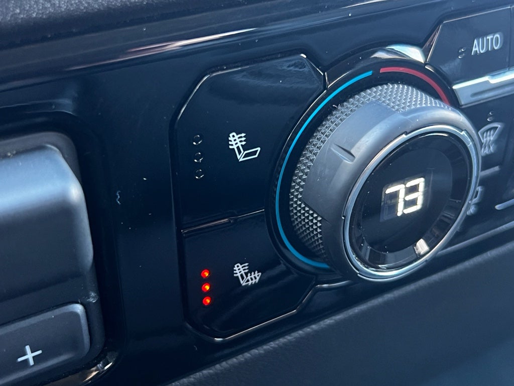 2025 Chevrolet Silverado LT