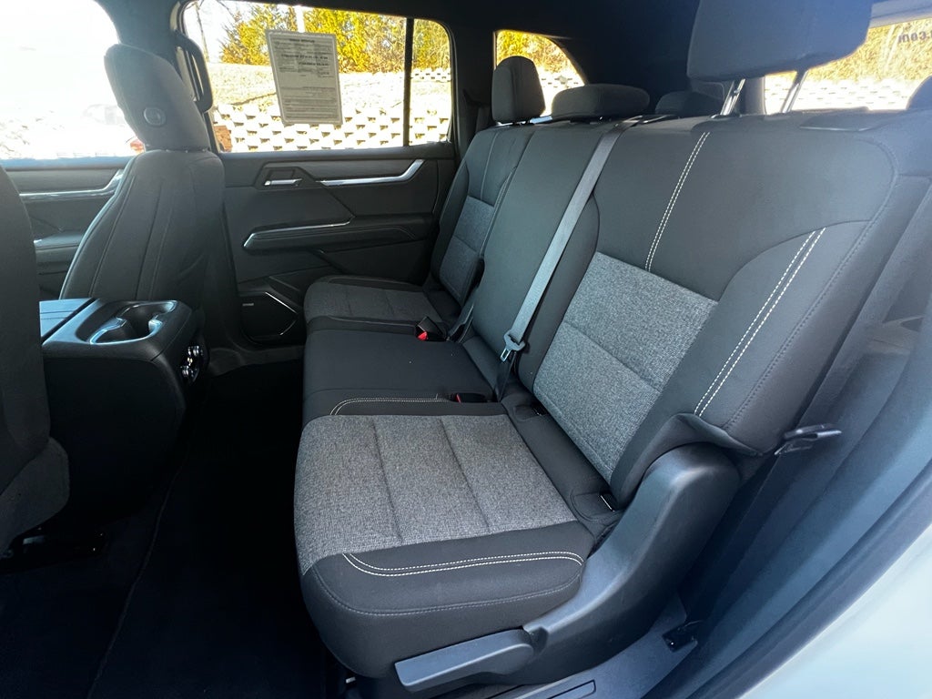 2025 GMC Acadia FWD Elevation