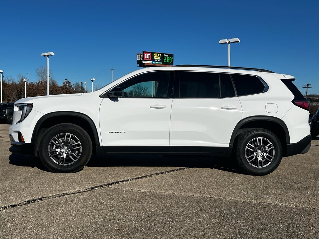 2025 GMC Acadia FWD Elevation