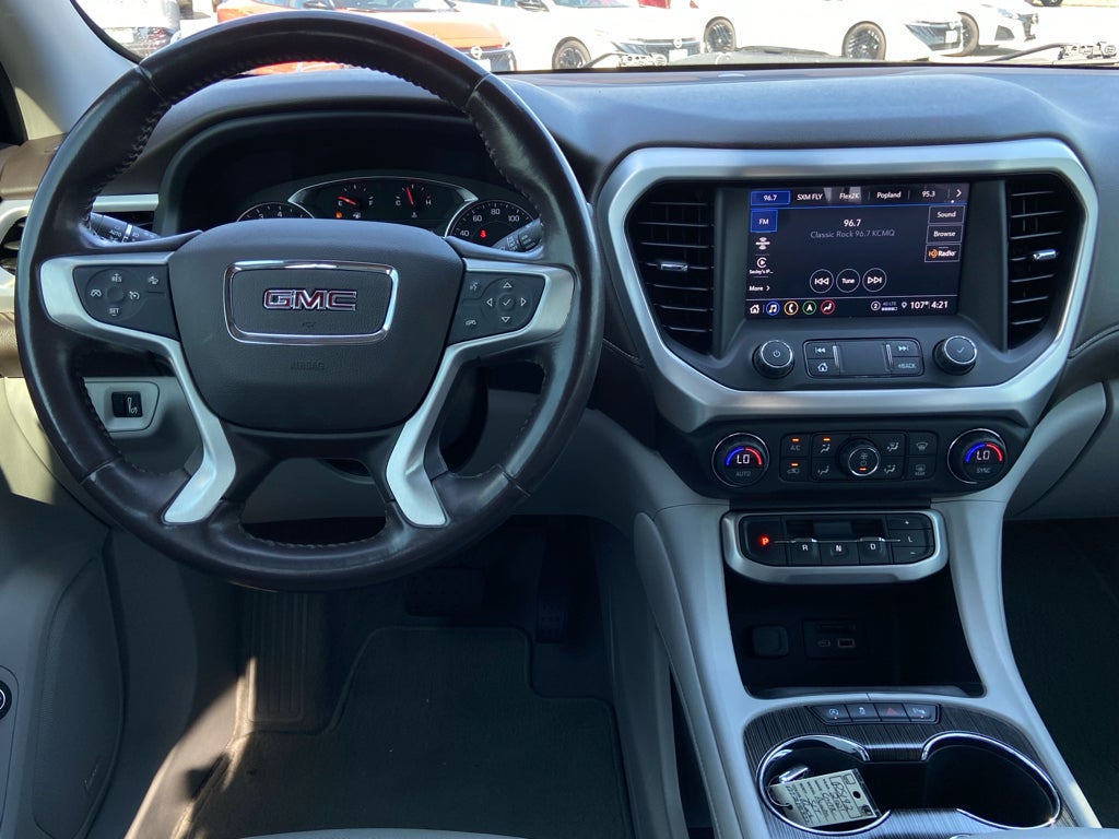 2021 GMC Acadia SLT