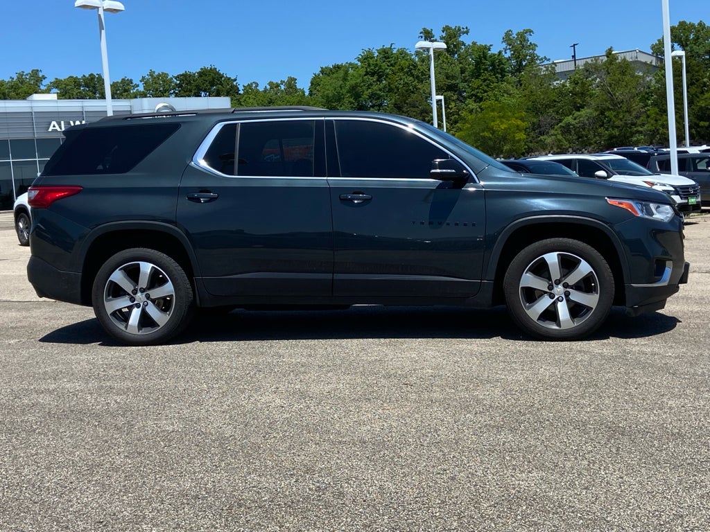 2020 Chevrolet Traverse LT True North