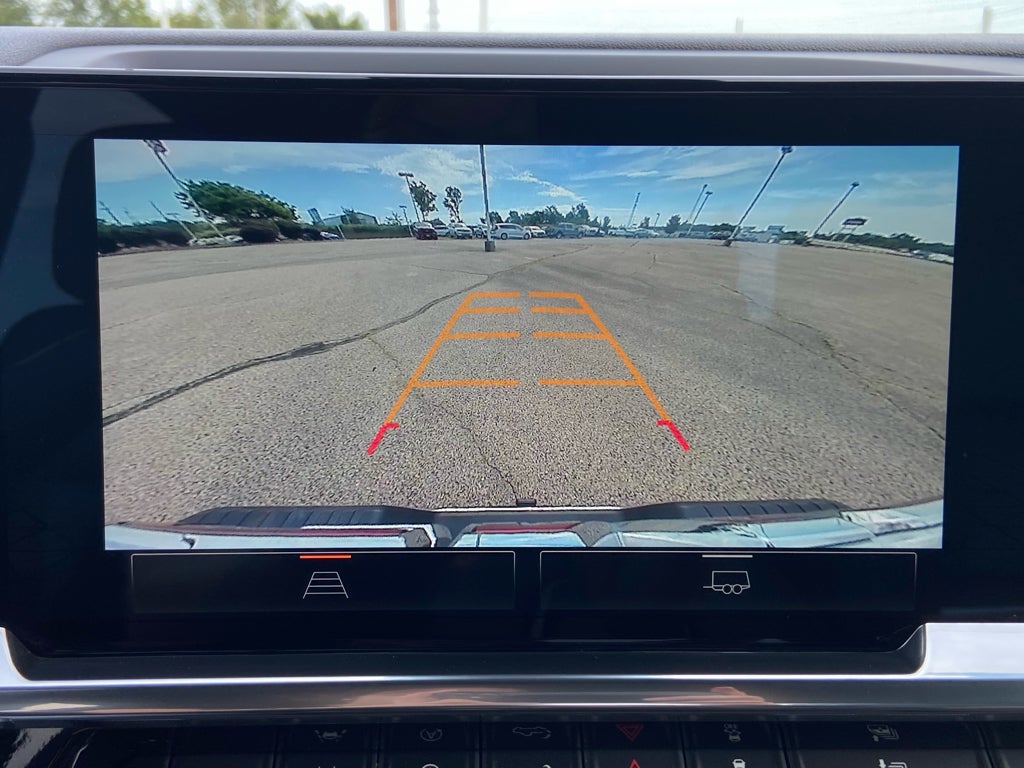 2025 GMC Sierra SLT
