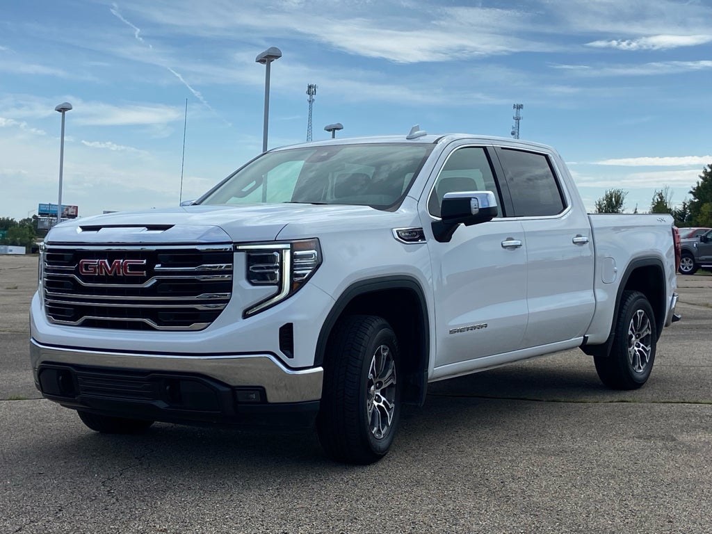 2025 GMC Sierra SLT