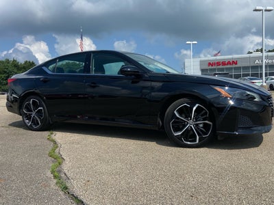 2026 Nissan Altima SR