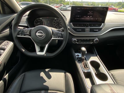 2026 Nissan Altima SR