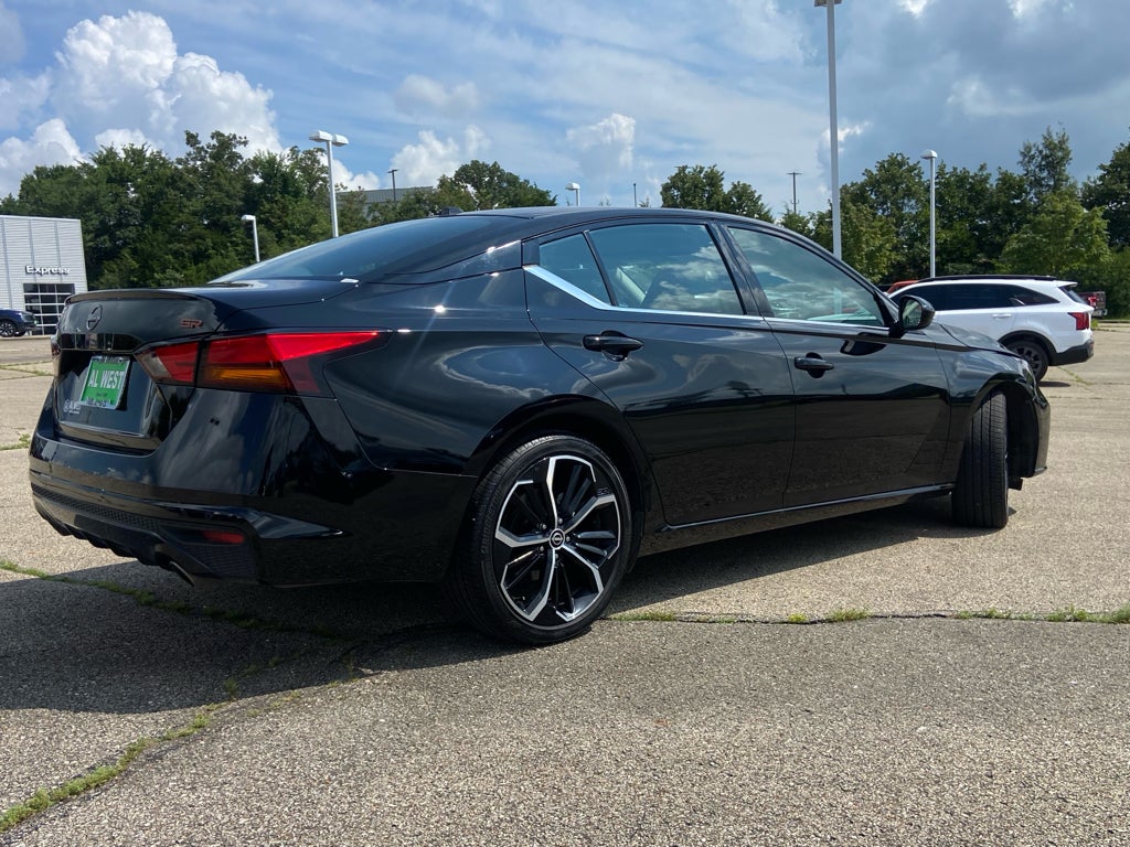 2026 Nissan Altima SR