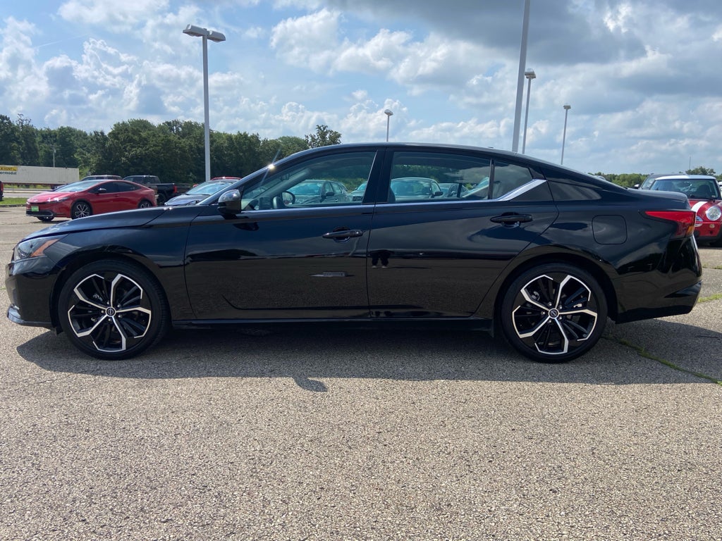 2026 Nissan Altima SR