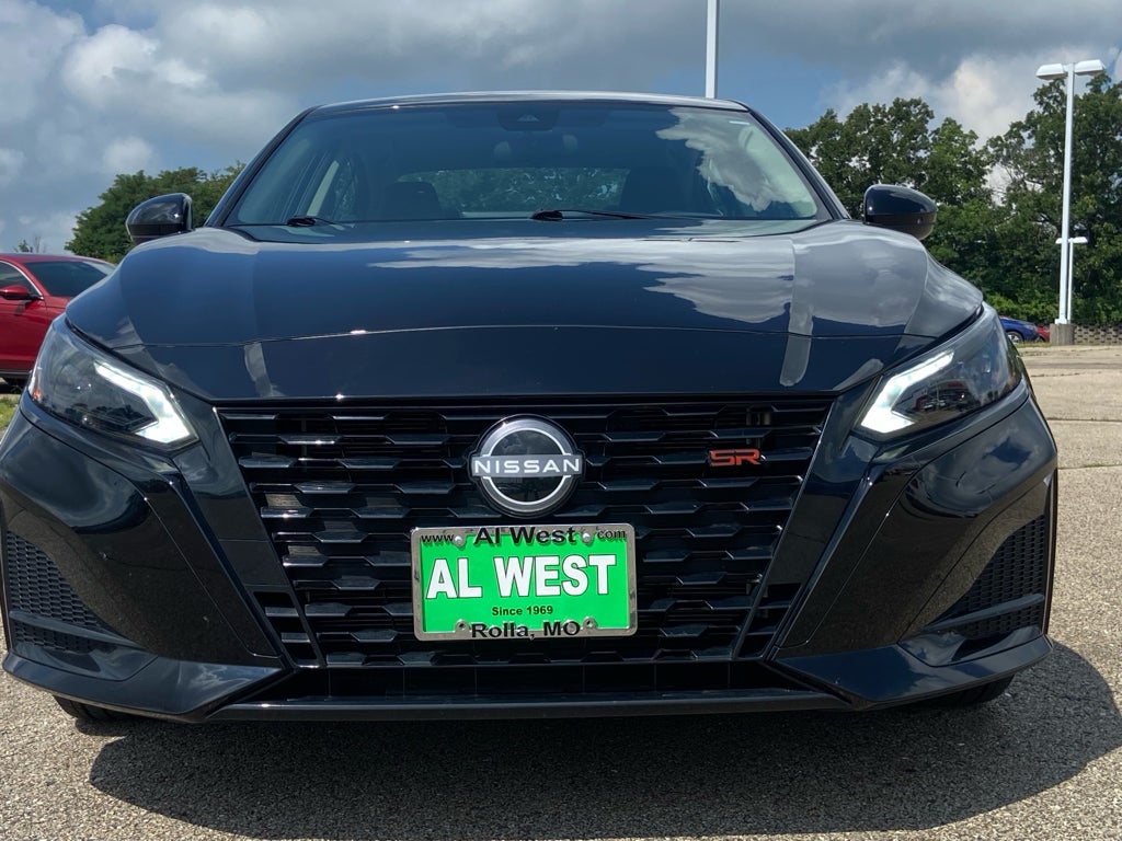 2026 Nissan Altima SR