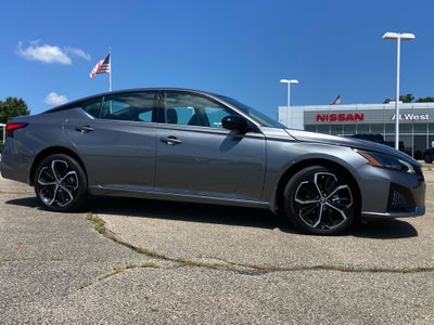 2023 Nissan Altima 2.5 SR