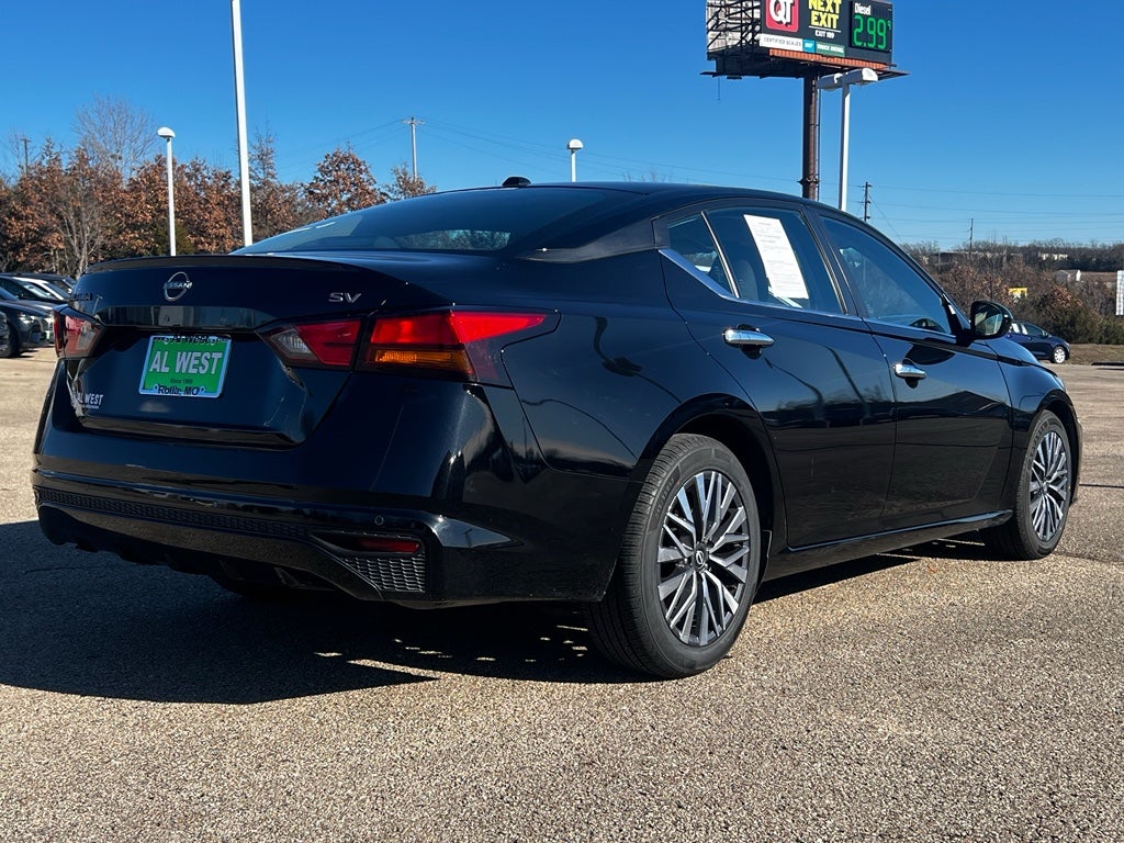 2023 Nissan Altima 2.5 SV