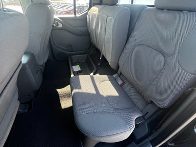 2021 Nissan Frontier SV