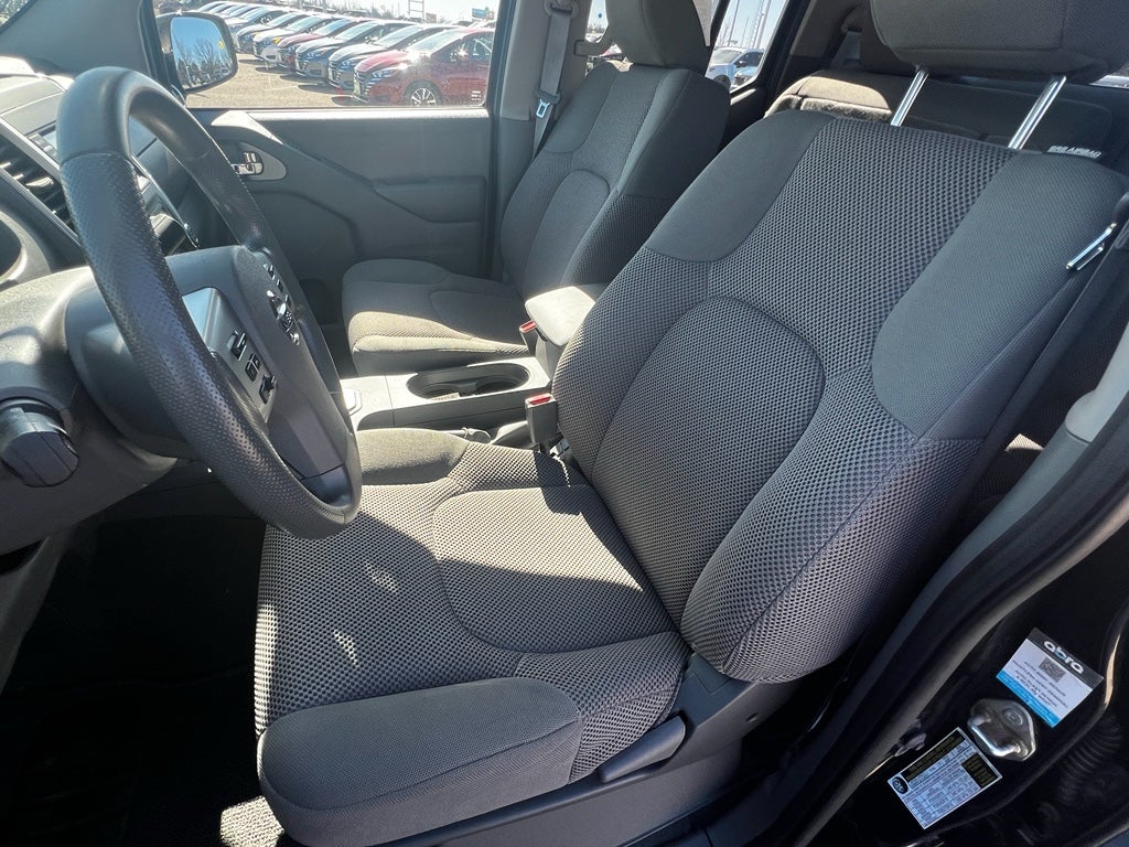 2021 Nissan Frontier SV