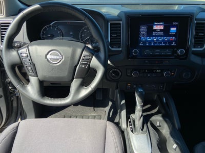 2024 Nissan Frontier SV