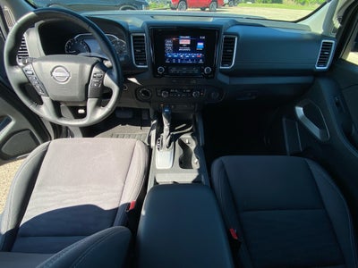 2024 Nissan Frontier SV