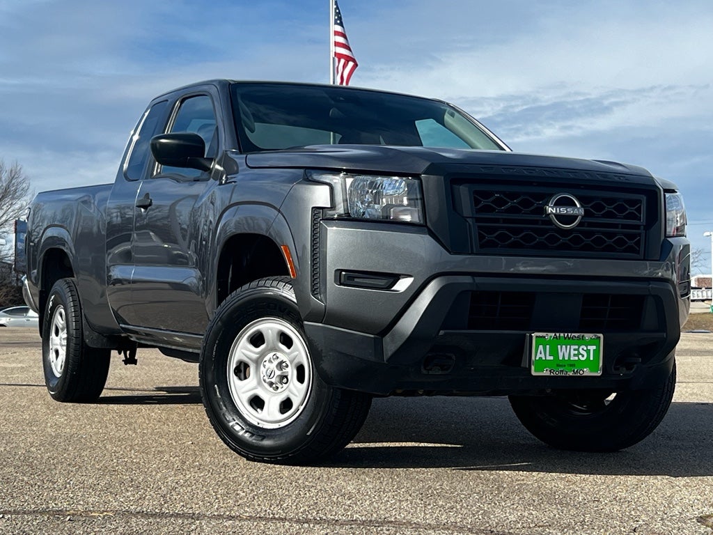 2022 Nissan Frontier S