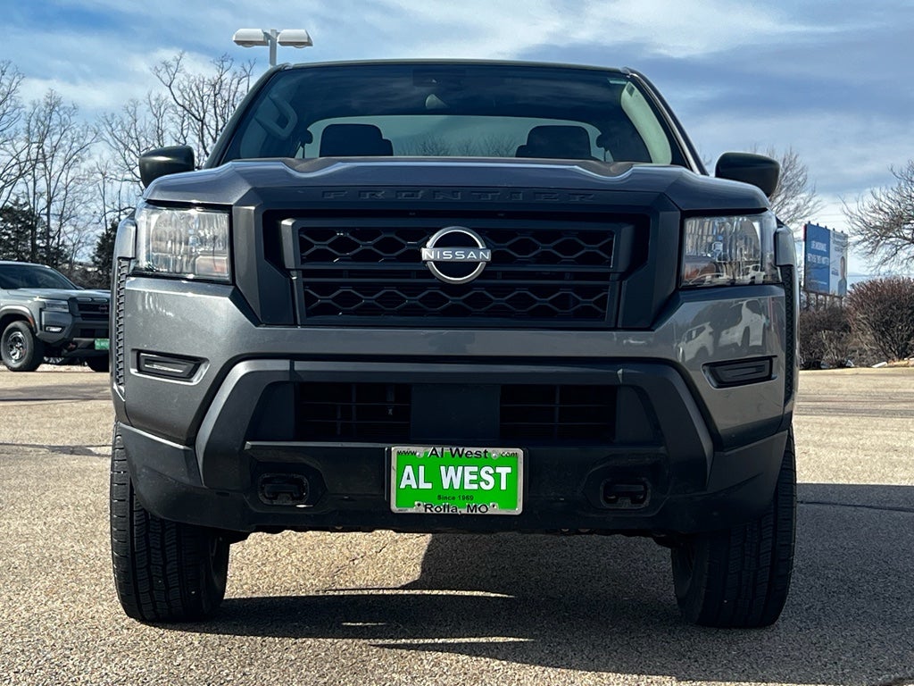 2022 Nissan Frontier S
