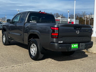 2022 Nissan Frontier S