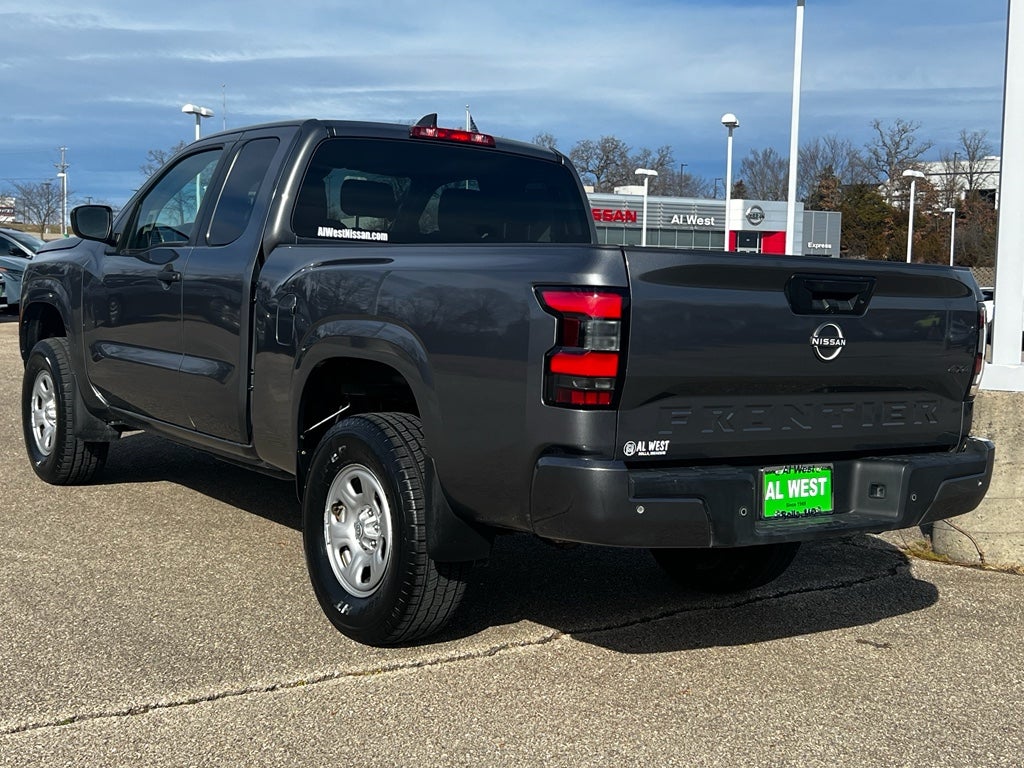2022 Nissan Frontier S