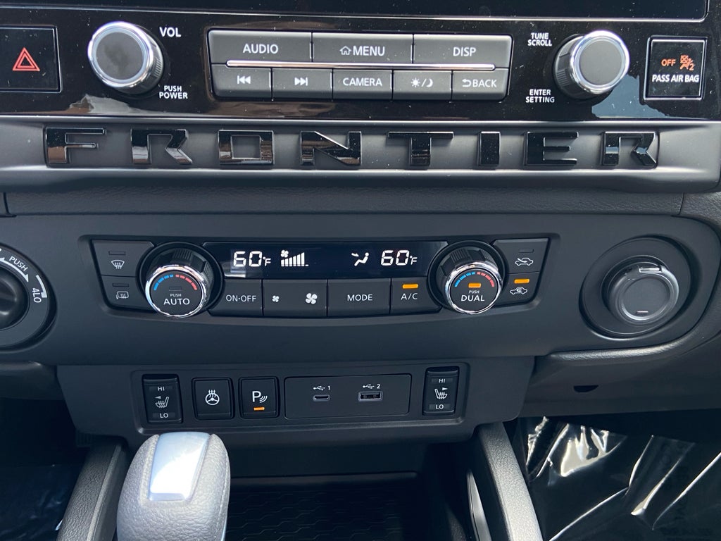 2026 Nissan Frontier SV
