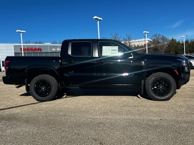 2026 Nissan Frontier Crew Cab SV