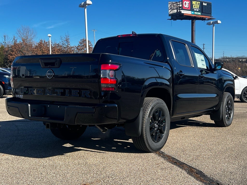 2026 Nissan Frontier Crew Cab SV
