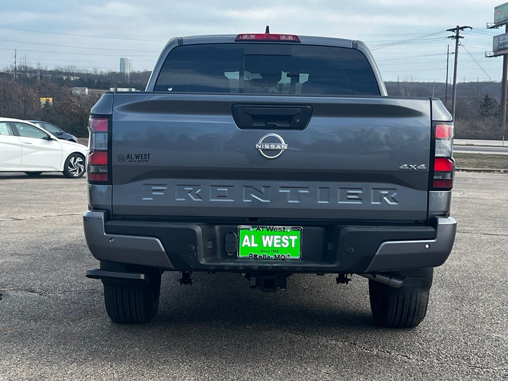 2026 Nissan Frontier Crew Cab SV