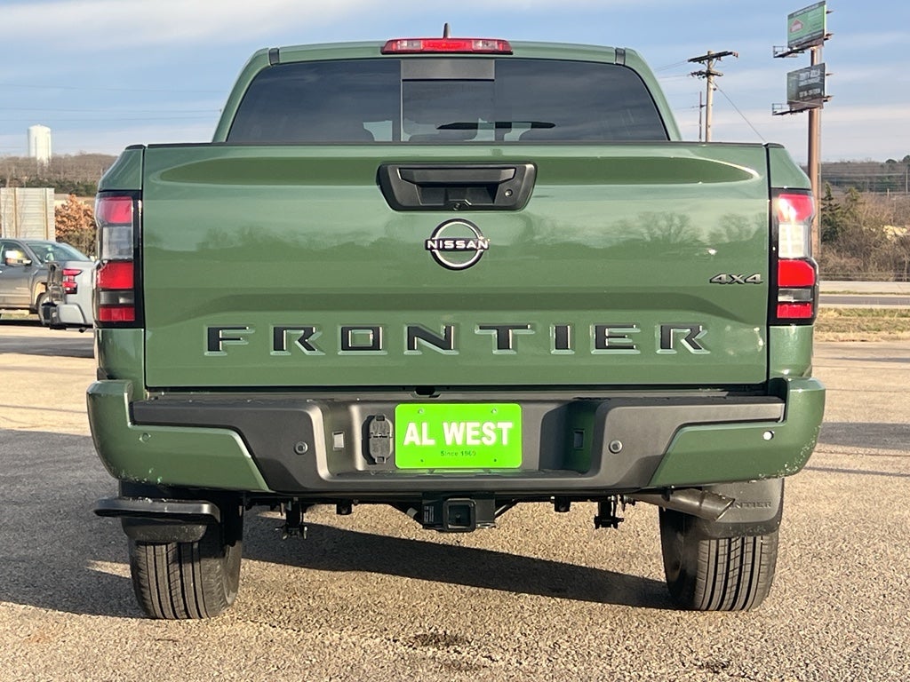 2026 Nissan Frontier Crew Cab SV