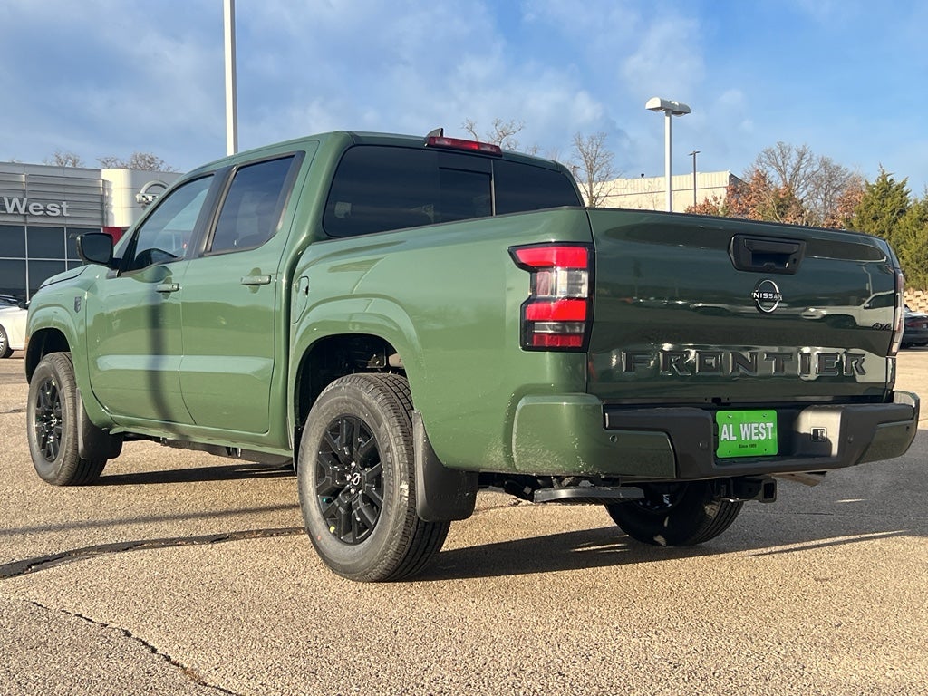 2026 Nissan Frontier Crew Cab SV