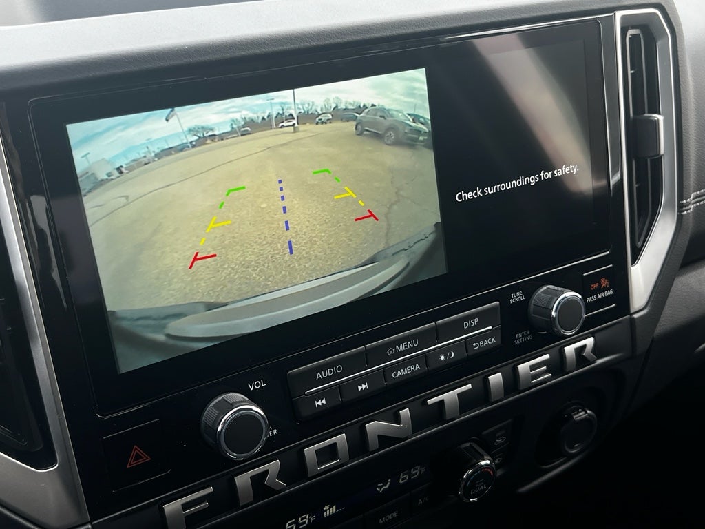 2026 Nissan Frontier Crew Cab SV