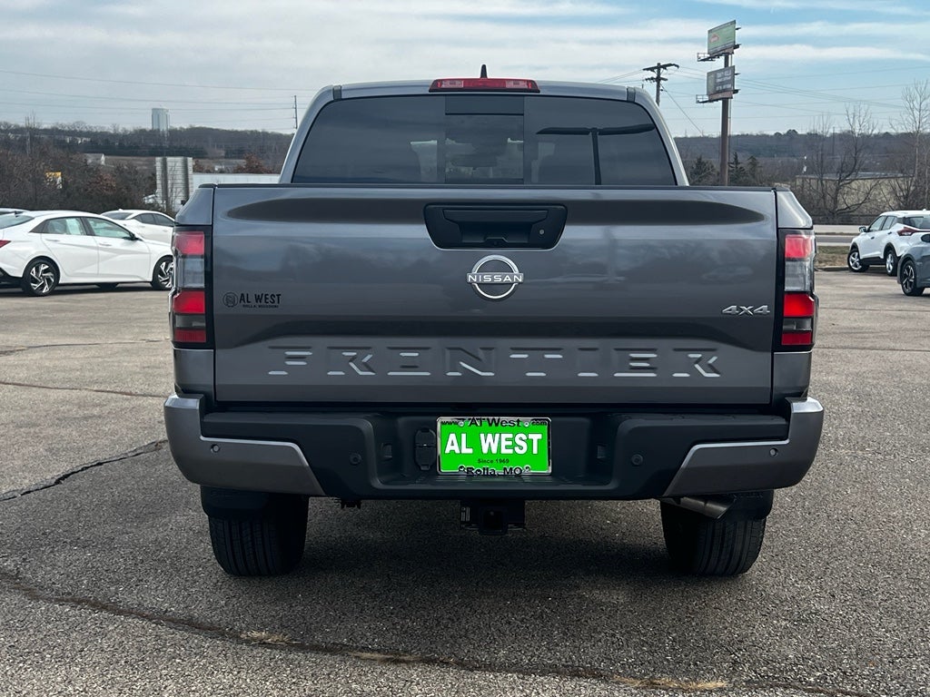 2026 Nissan Frontier Crew Cab SV