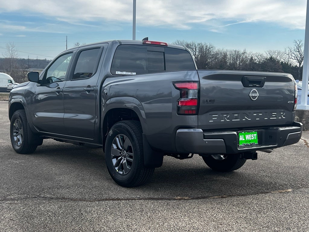 2026 Nissan Frontier Crew Cab SV