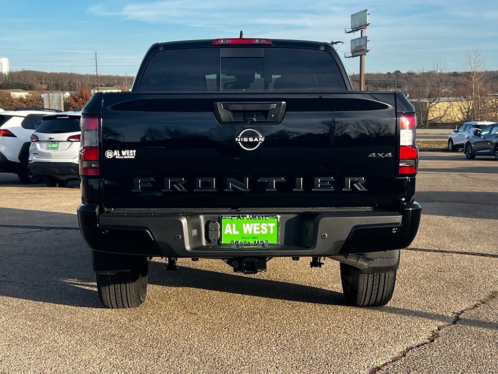 2026 Nissan Frontier Crew Cab SV