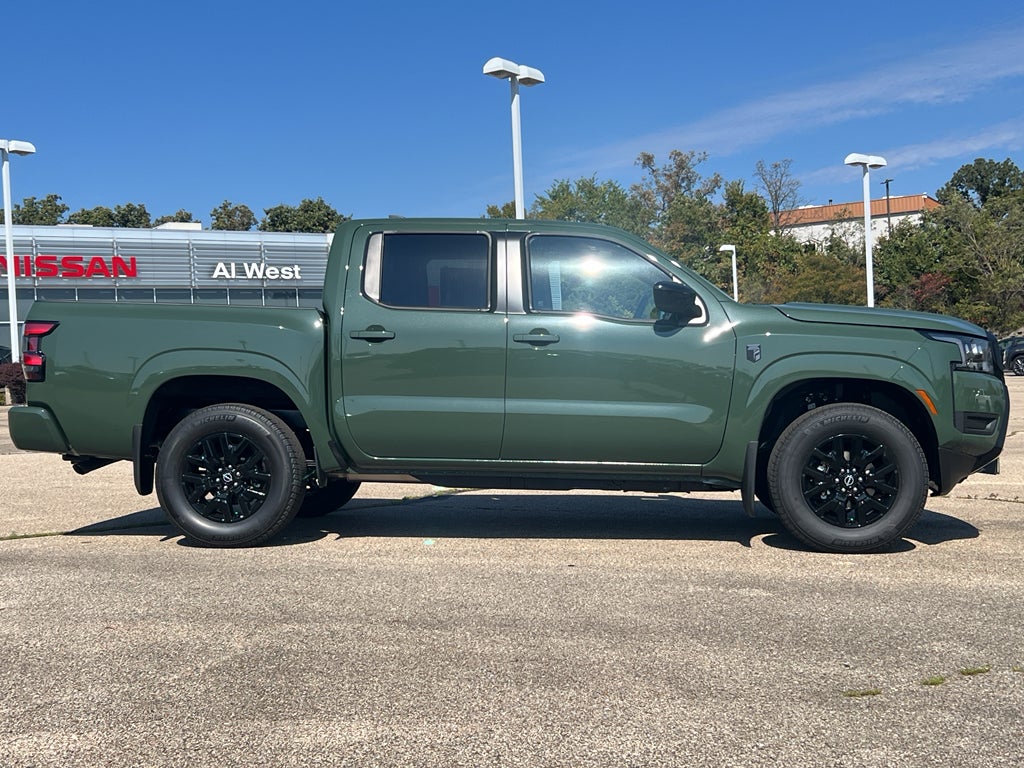 2026 Nissan Frontier Crew Cab SV