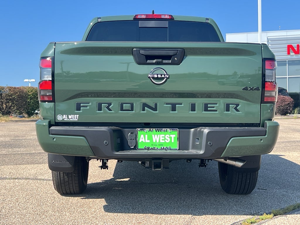2026 Nissan Frontier Crew Cab SV