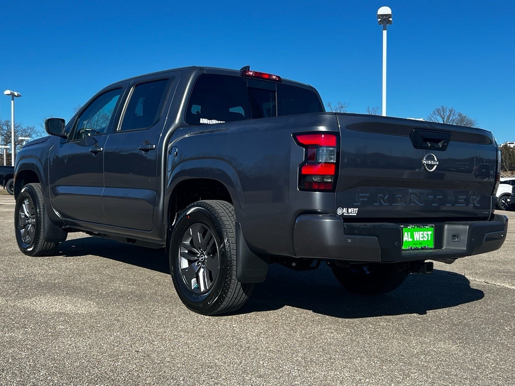 2026 Nissan Frontier Crew Cab SV