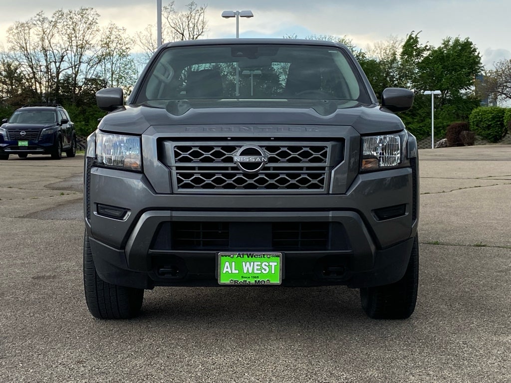 2023 Nissan Frontier SV