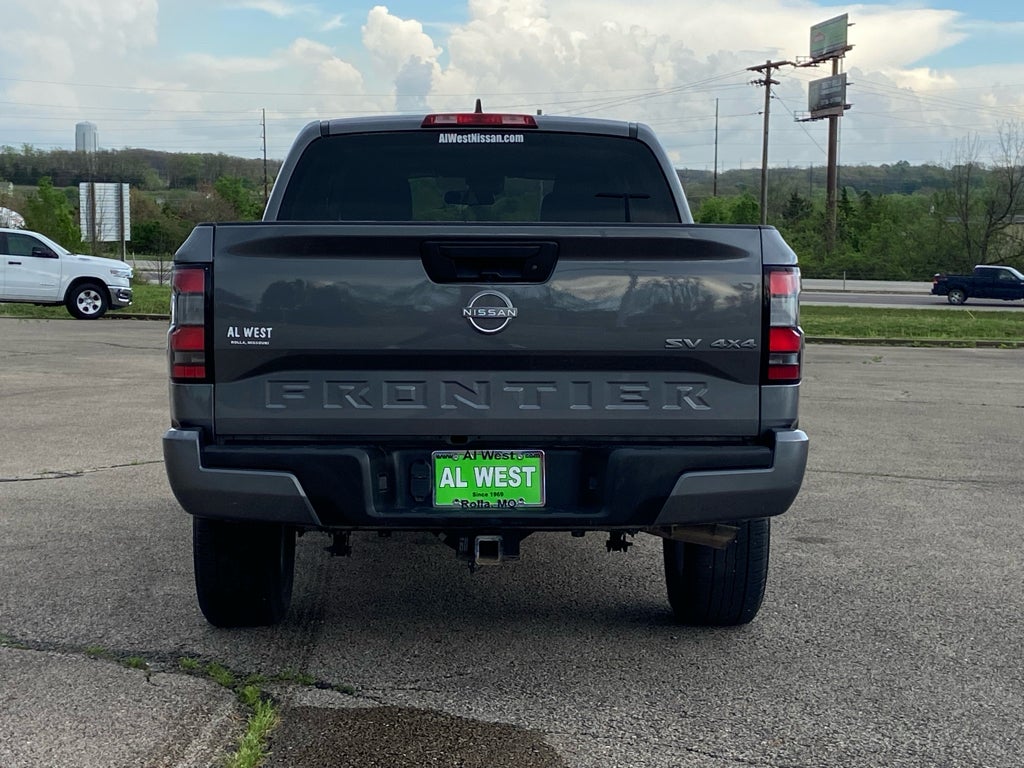 2023 Nissan Frontier SV