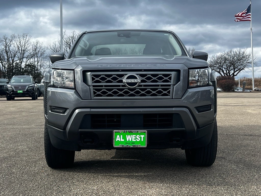 2023 Nissan Frontier SV