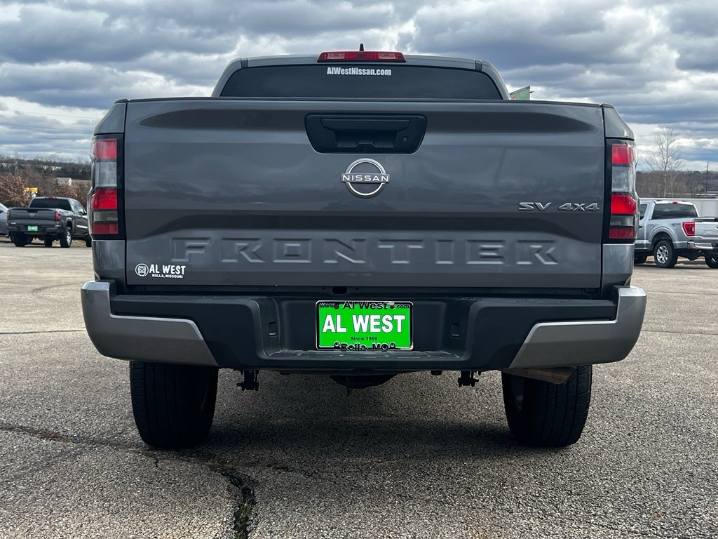 2023 Nissan Frontier SV