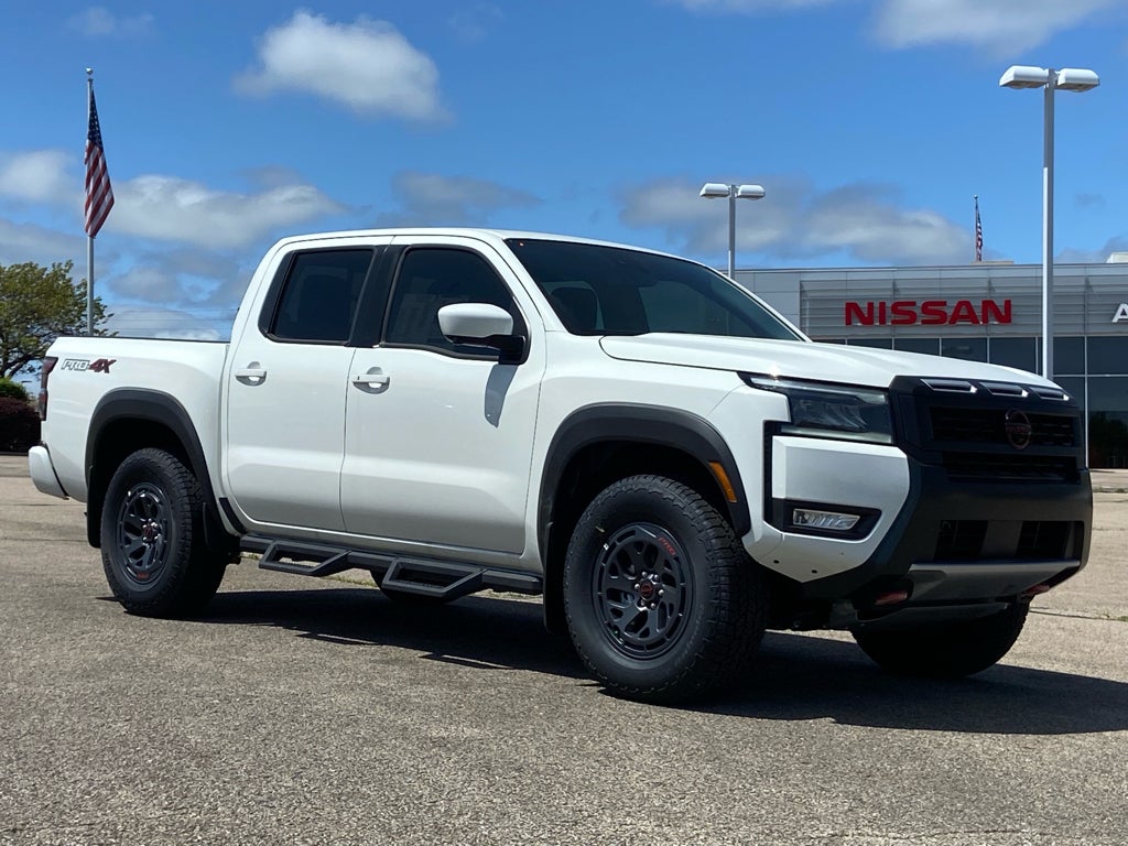 2026 Nissan Frontier PRO-4X Crew Cab 4X4's photo
