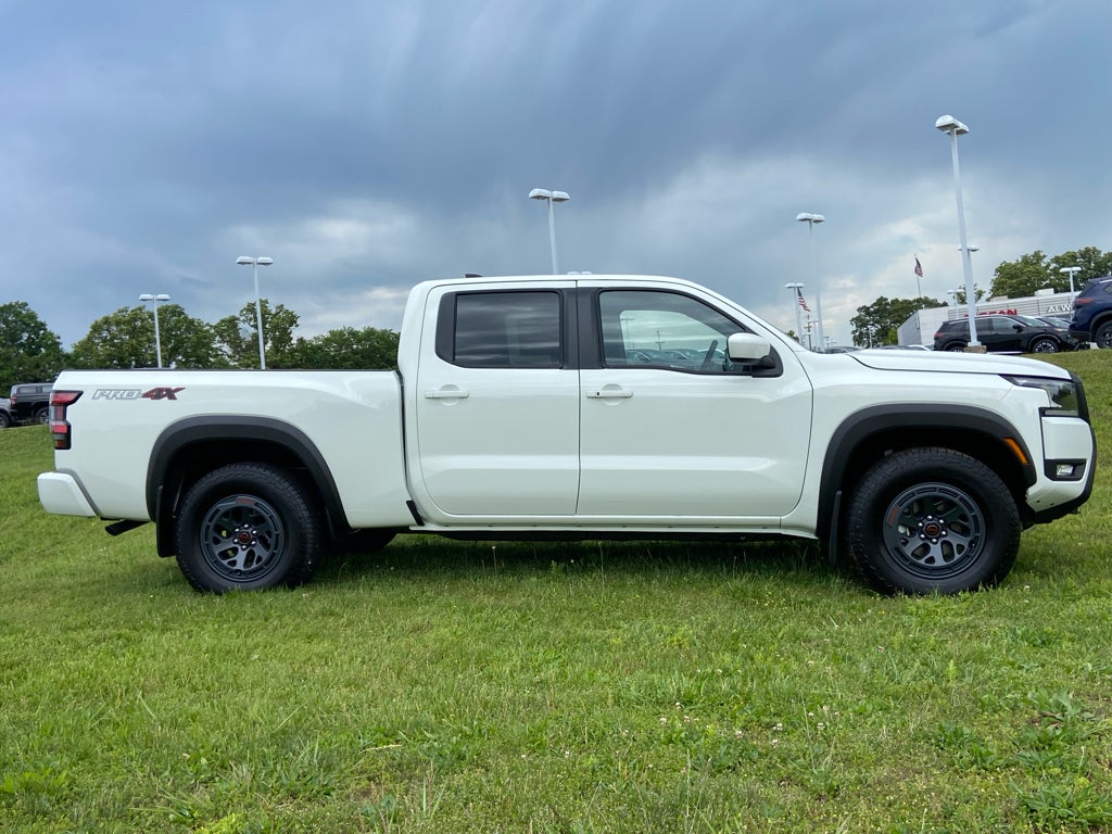 2026 Nissan Frontier Crew Cab PRO-4X® Long Bed