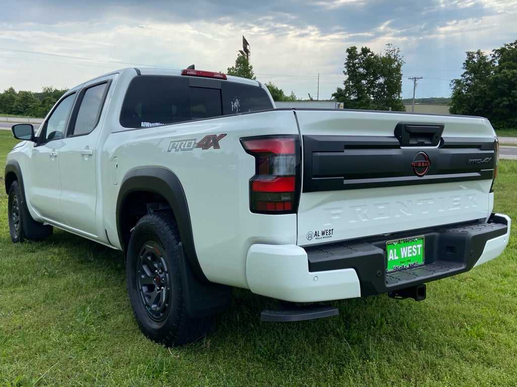 2026 Nissan Frontier Crew Cab PRO-4X® Long Bed