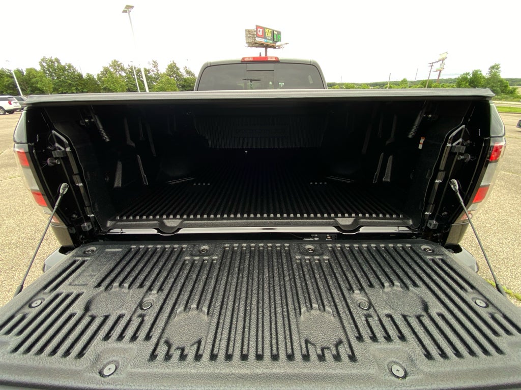 2026 Nissan Frontier Crew Cab PRO-4X® Long Bed