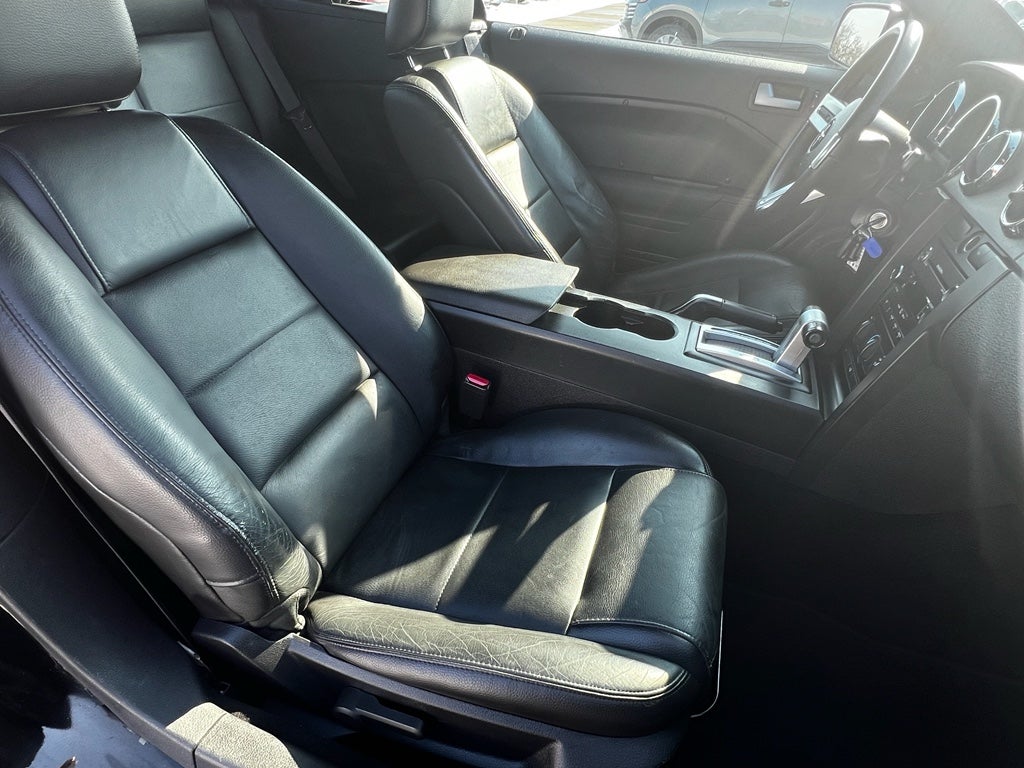 2008 Ford Mustang Base